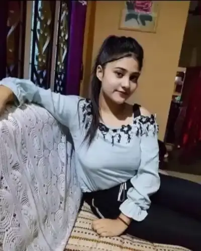 Call Girls Service in Kompally