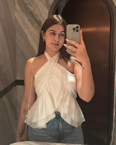 Call Girl Kompally