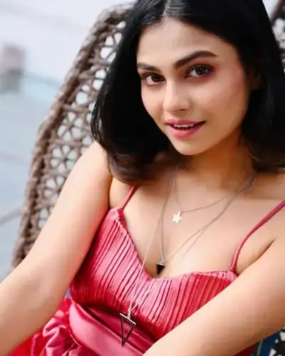Escort Service Kompally